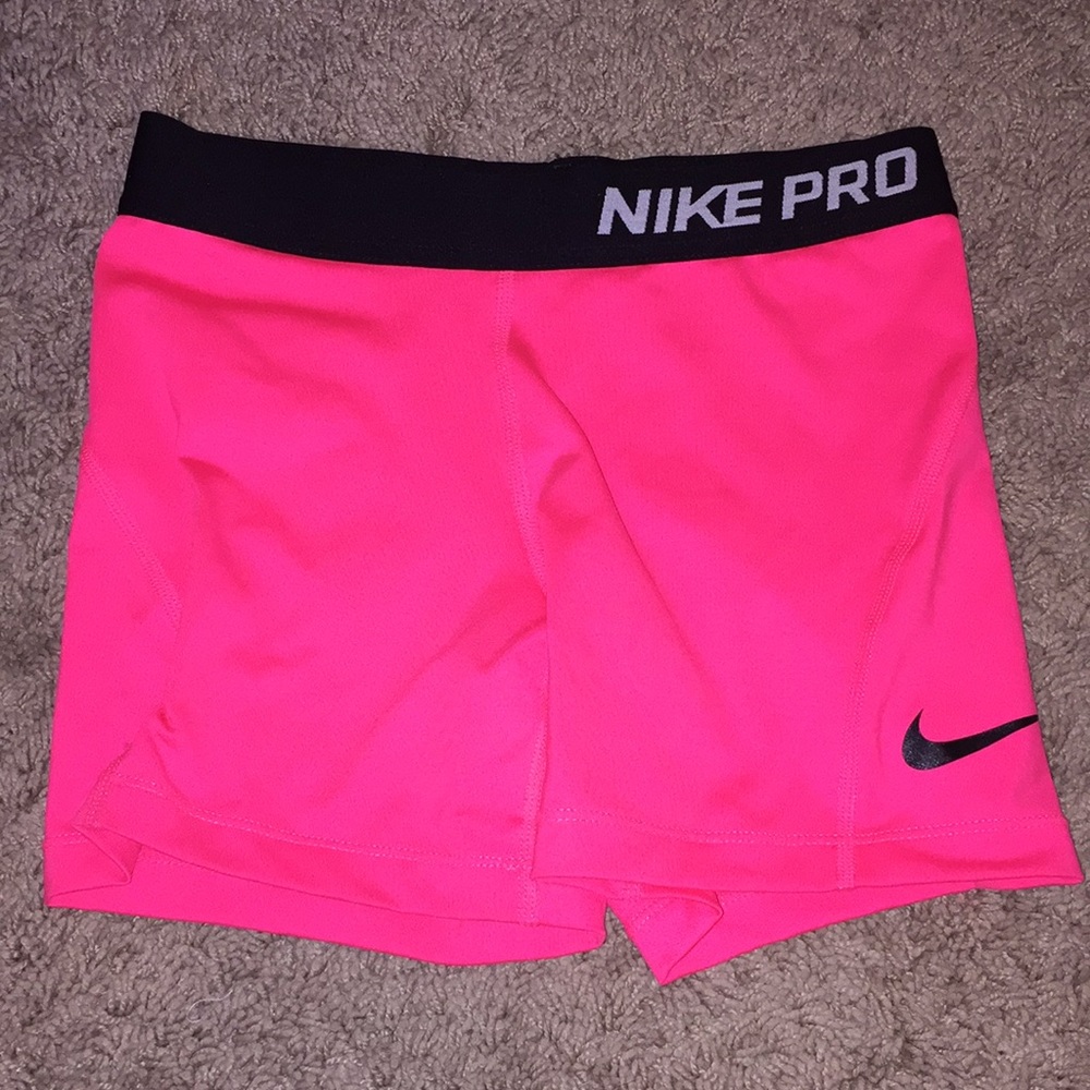 🆕 Nike Pro Dri-Fit training spandex shorts